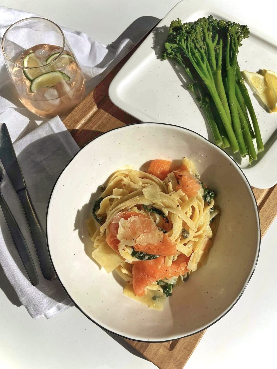 Creamy Spinach Smoked Salmon Pasta