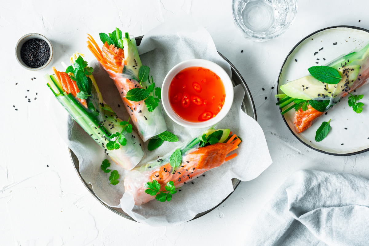 Regal Hot Smoked Rice Paper Rolls