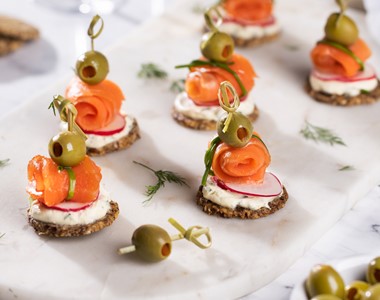 Regal Smoked Salmon Canapés