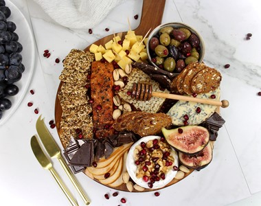 Regal Hot Smoked Salmon Winter Platter WEBSITE PHOTO
