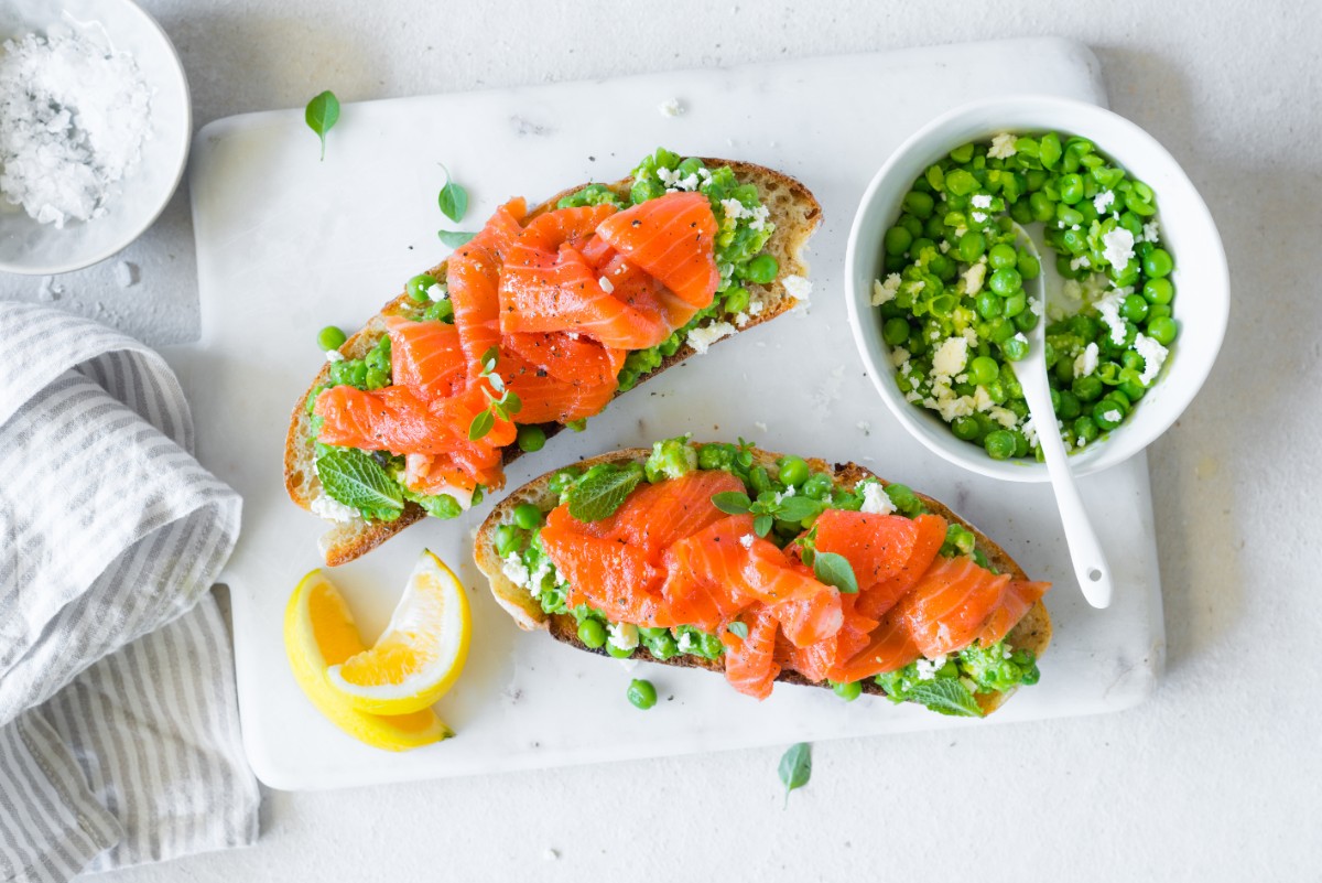 Regal Salmon Spring Pea Toast 12663 2 1200Px (1)